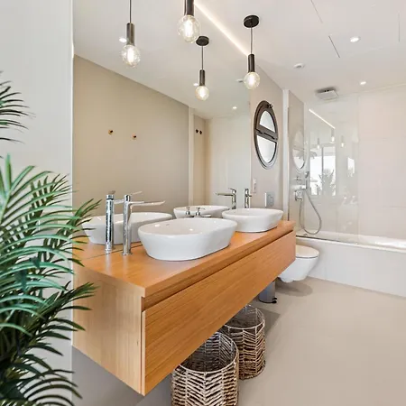 Lxr Golden Horizon 2hab Vistas Al Mar Fuengirola